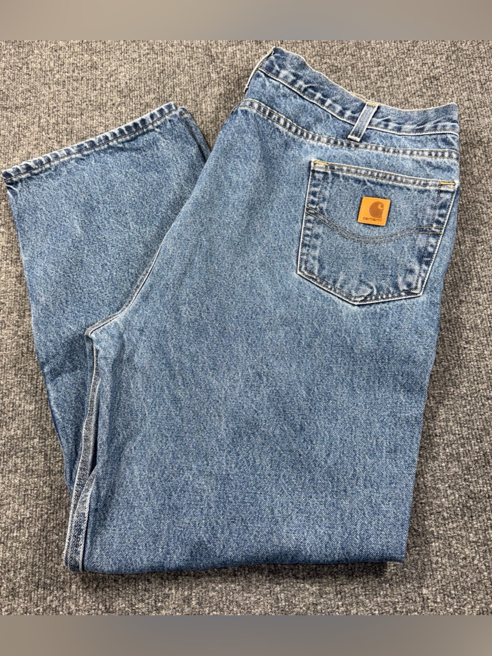 Carhart Straight Leg Relaxed Fit Blue Jeans Mens 44 x 32 Work Denim Pants Cotton